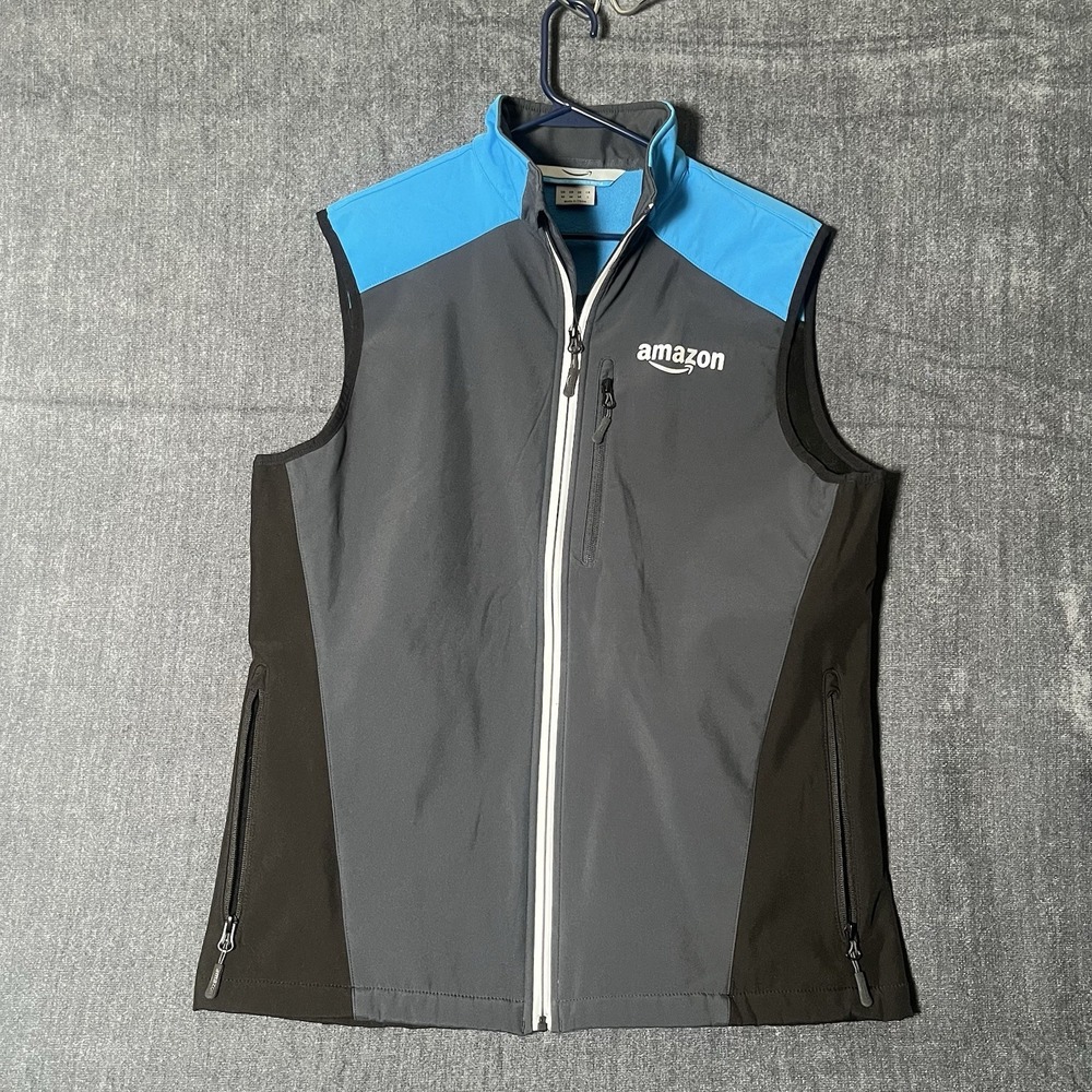 Luly Yang Amazon DSP Delivery Driver Uniform Vest Mens Medium Grey Blue Full Zip